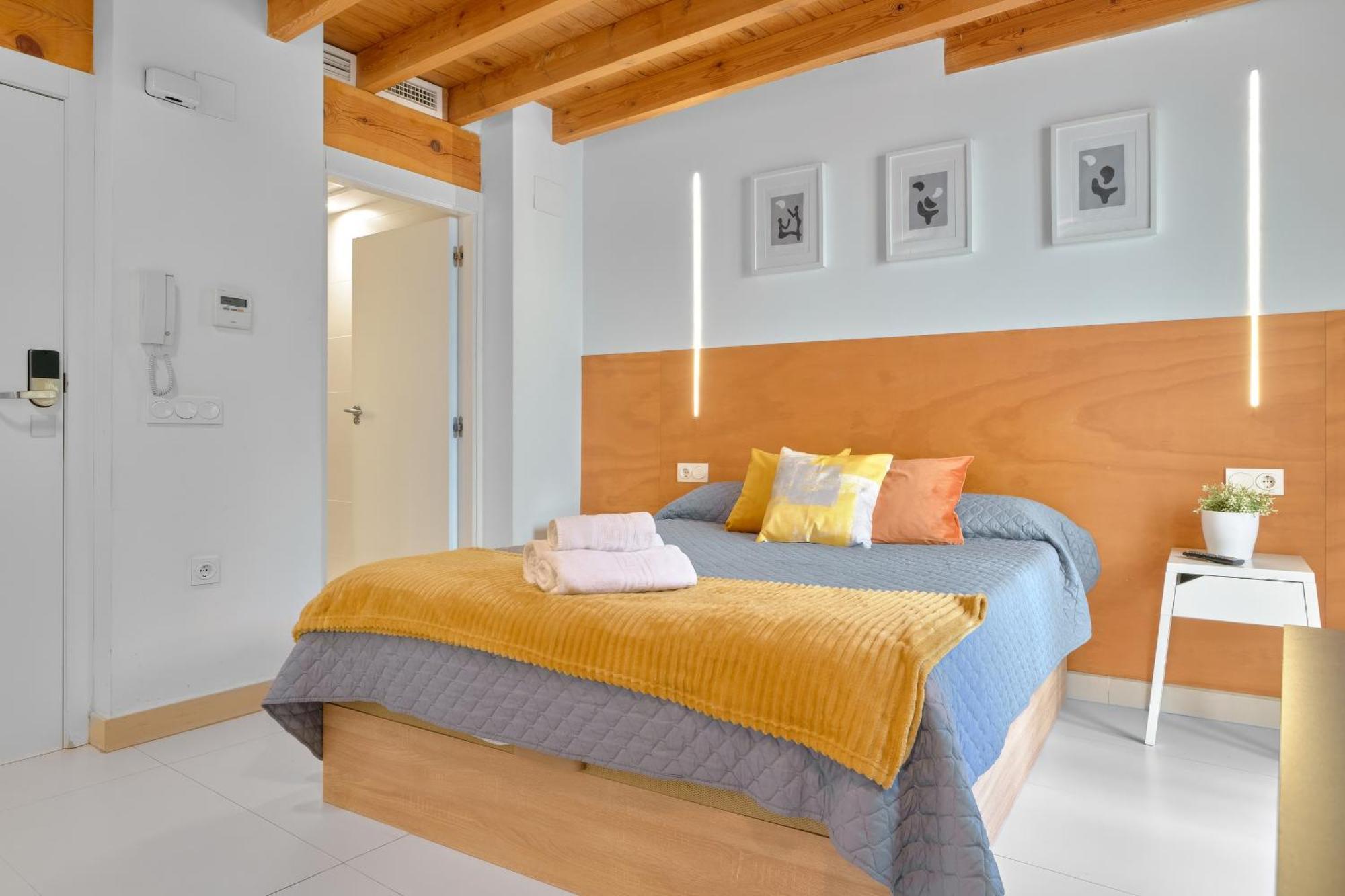 Apartamento De Diseno En La Plaza Del Carmen F1 バレンシア エクステリア 写真
