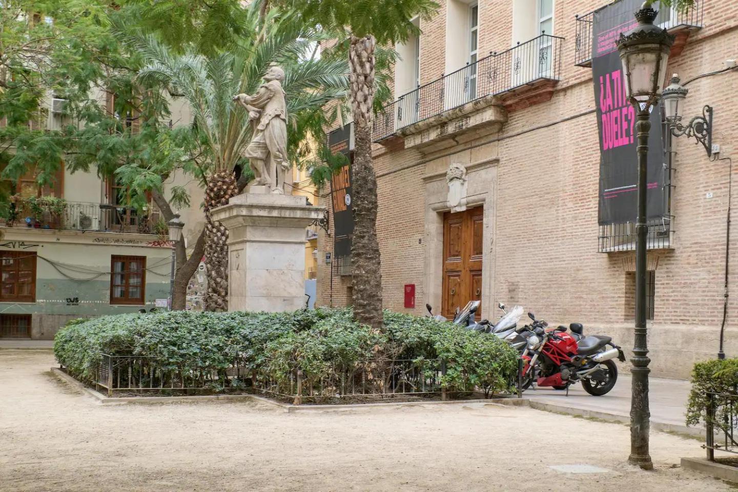 Apartamento De Diseno En La Plaza Del Carmen F1 バレンシア エクステリア 写真