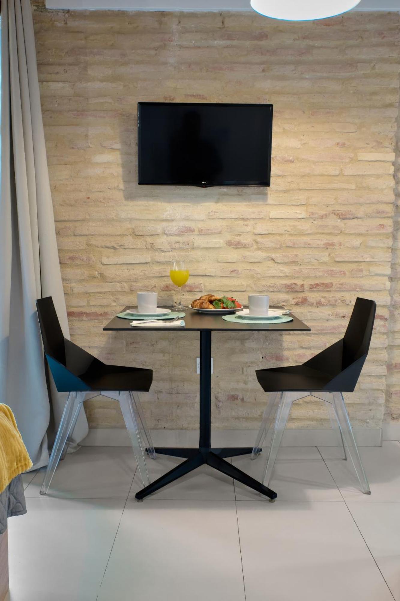 Apartamento De Diseno En La Plaza Del Carmen F1 バレンシア エクステリア 写真